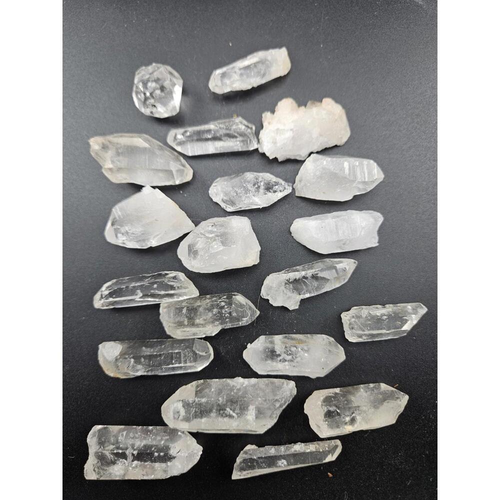 ​Arkansas Quartz Crystal Assortment 20 Pieces Hand Dug Estate Lot 1